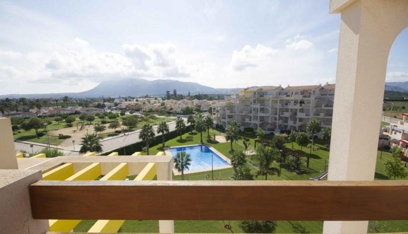 Mountain view, Pool view, Swimming pool