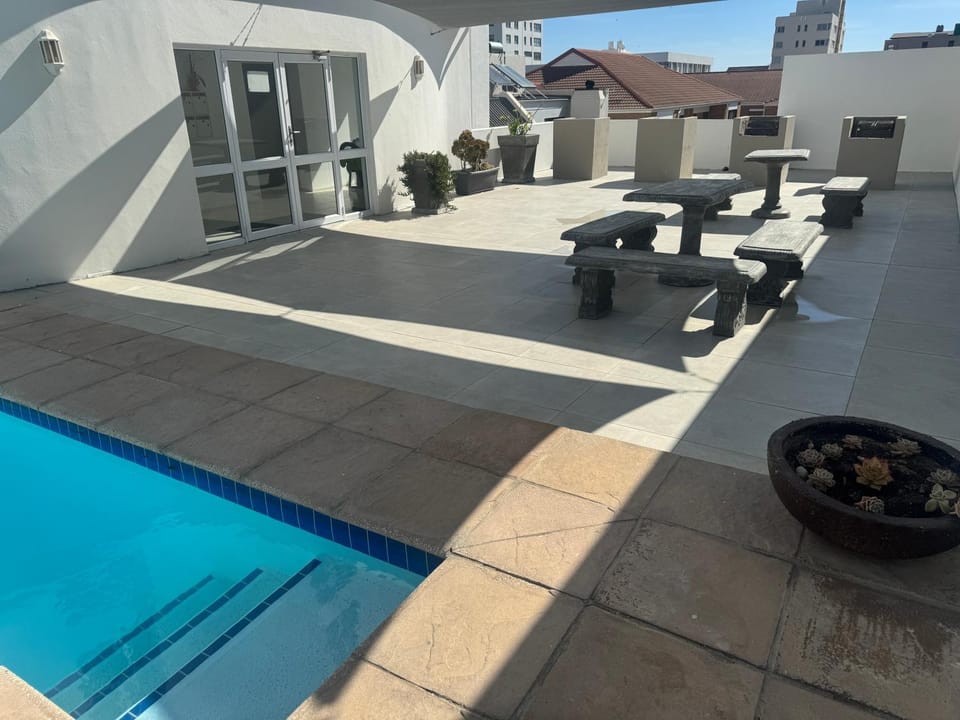 Clouds Apartment in Cape Town