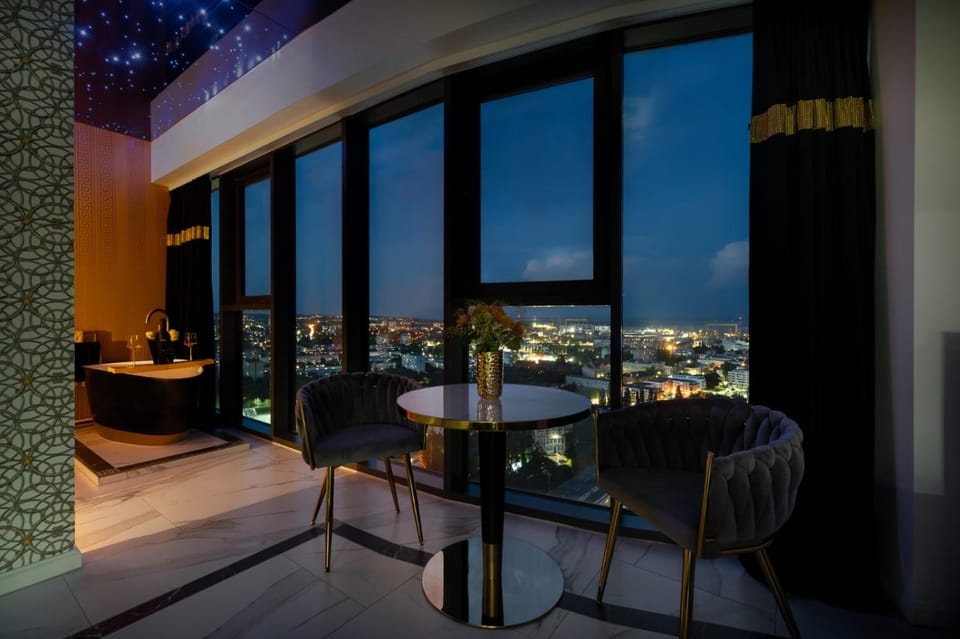 Night, View (from property/room), Seating area, City view