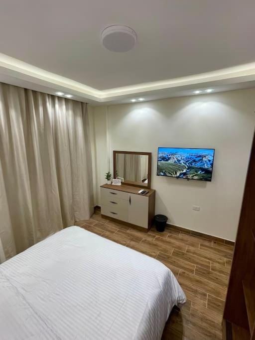 3BR luxury apt near AUC newCairo Apartment in New Cairo City