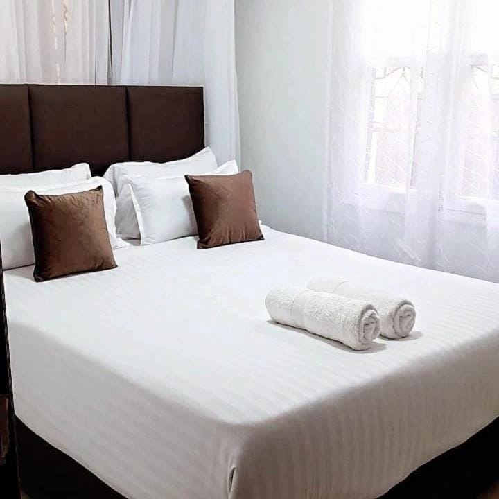 Sofitel Executive 3 bedrooms own compound Apartment in Uganda