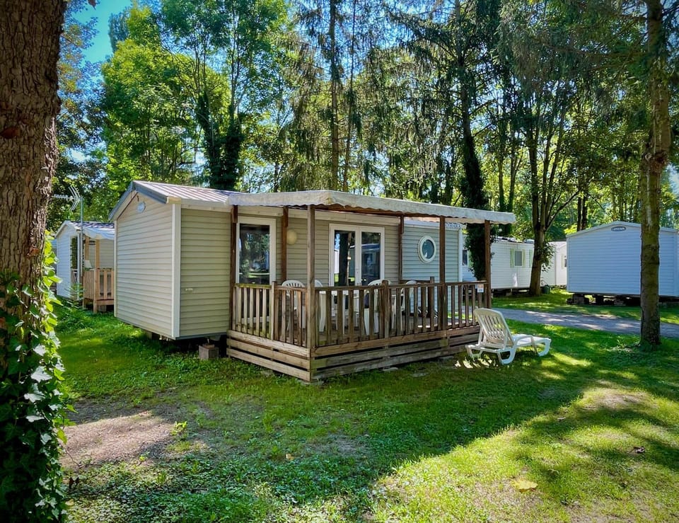 Property building, Natural landscape