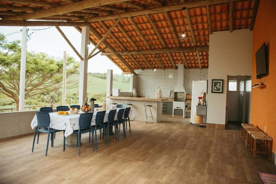 Casa de Campo Tamanduá - Conexão com a Natureza! House in State of São Paulo
