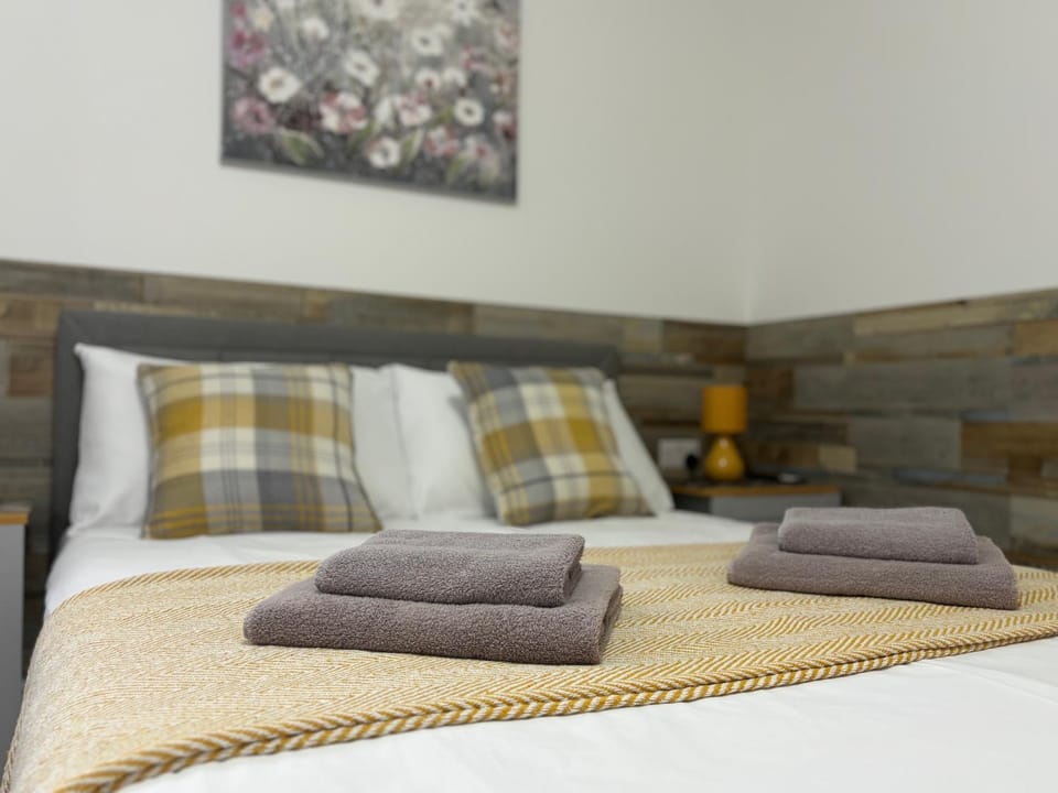 Gatwick Lodge Apartment in Horley