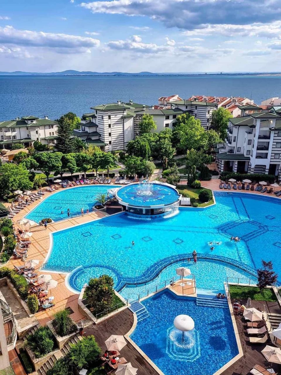 Swimming pool
