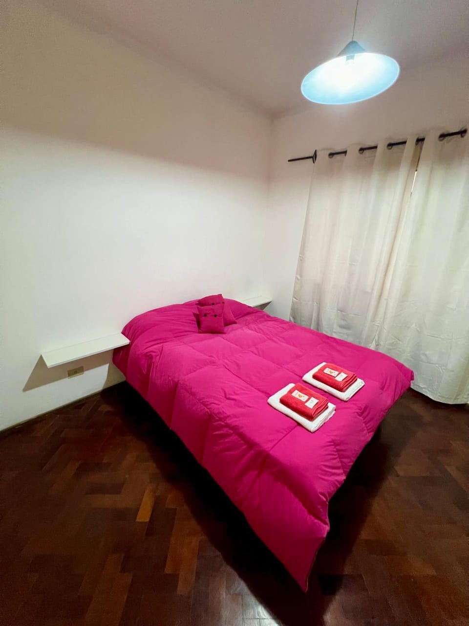 Hermoso departamento en la Peatonal de Mendoza Apartment in Mendoza