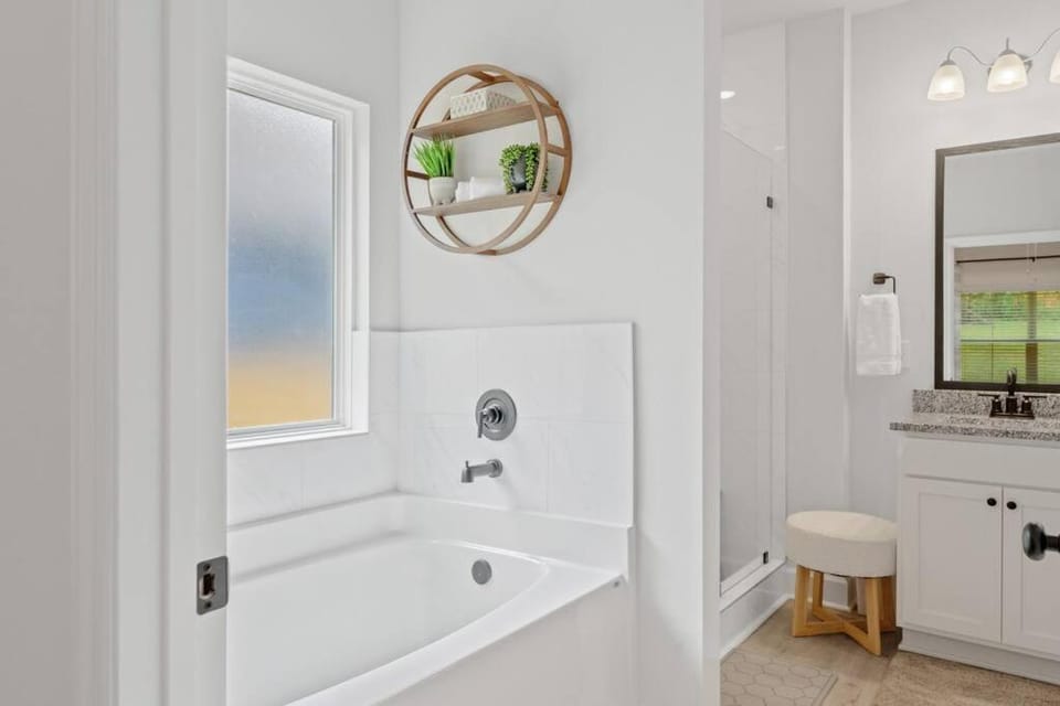Bathroom, Bath
