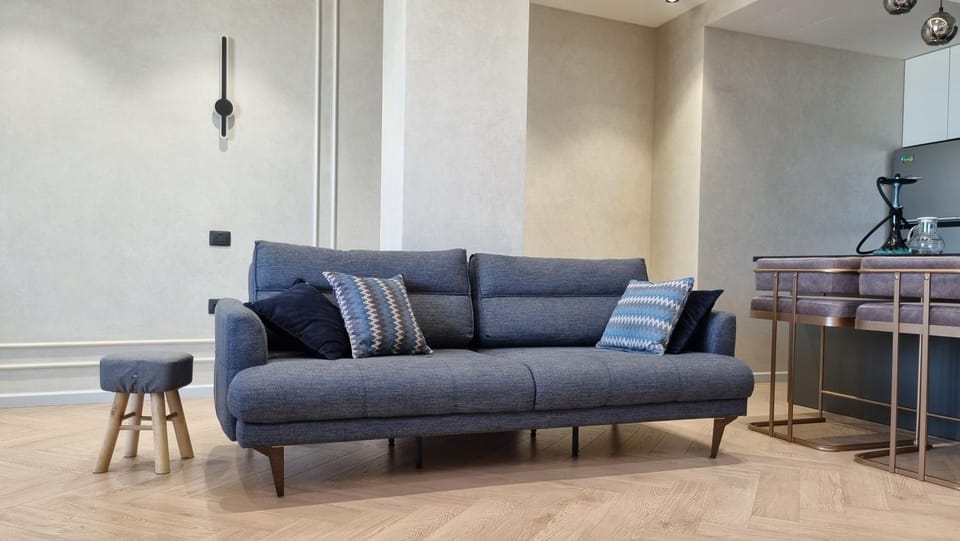 Bed, Living room, Seating area