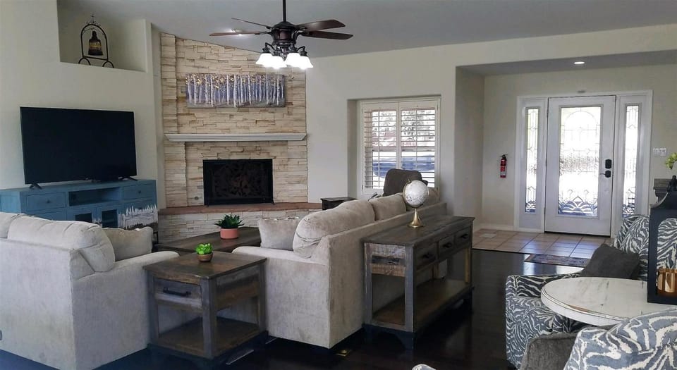 Vista View Retreat House in Ruidoso
