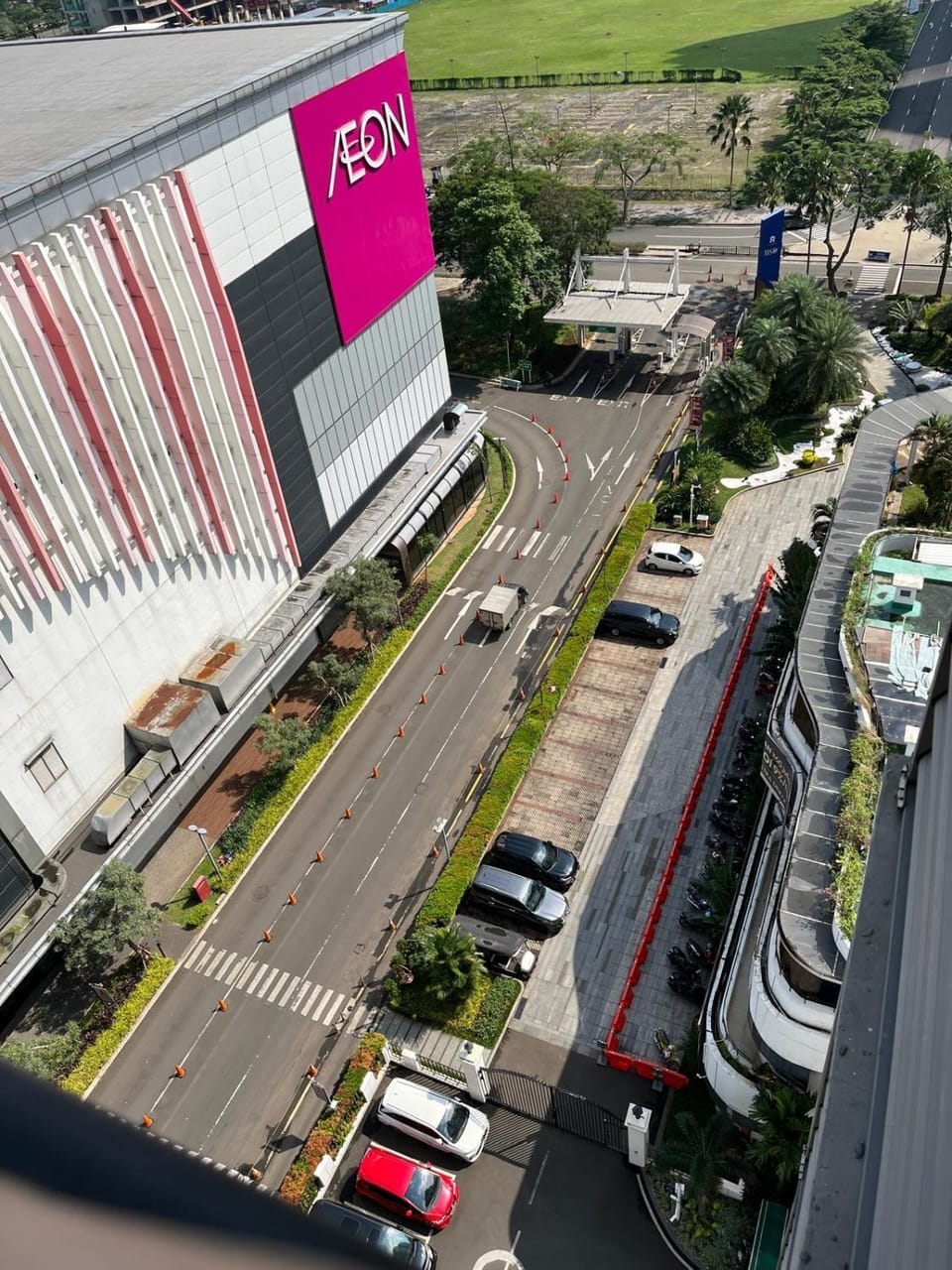 2BR Apartment - Sky House BSD Next to Aeon Mall and ICE Apartment in West Java