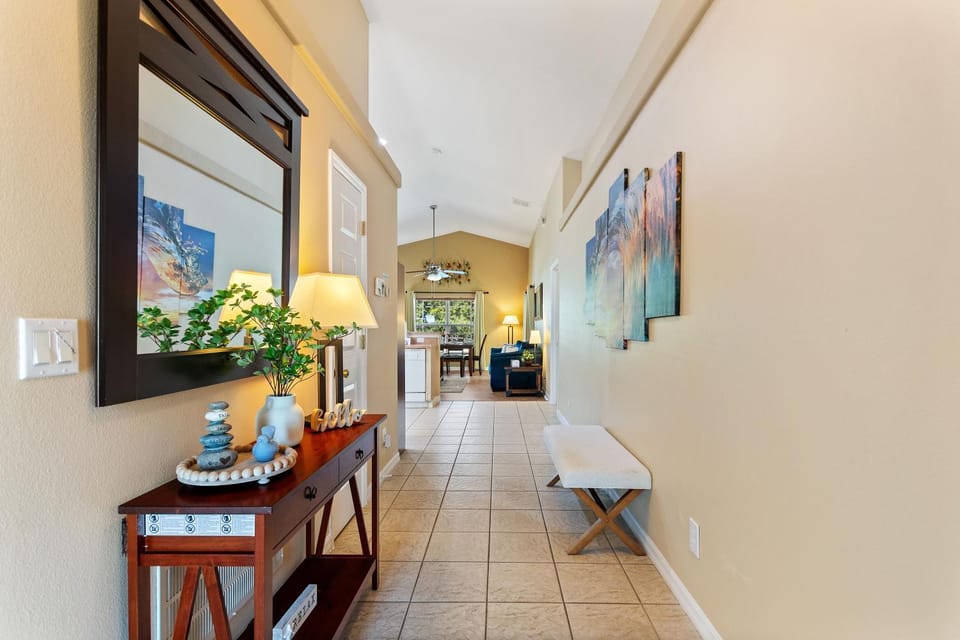 Pool Villa Near Disney House in Loughman