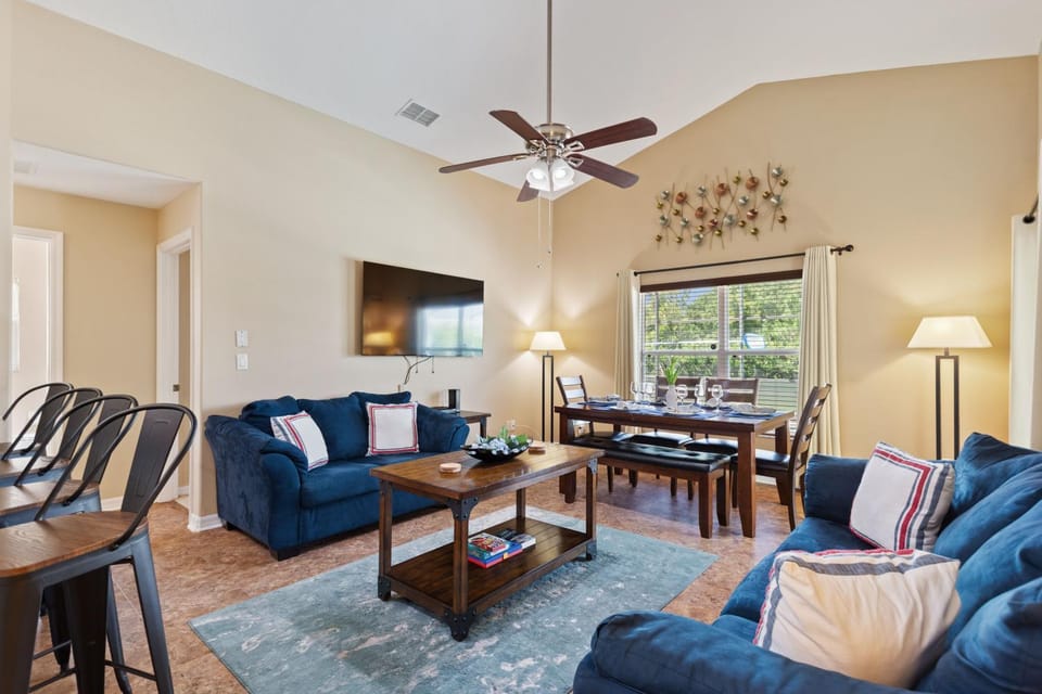 Pool Villa Near Disney House in Loughman