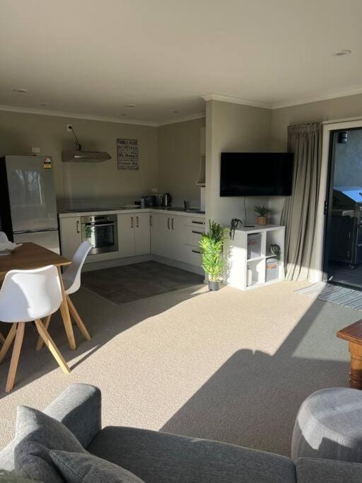 Smiths Place Apartment in Taupo