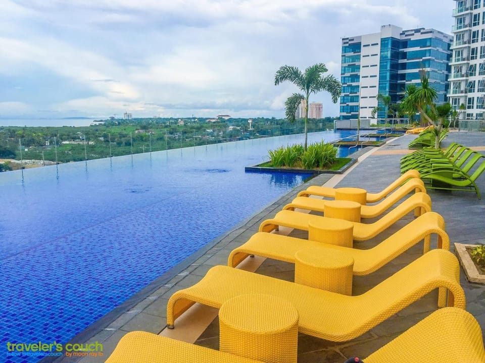 Swimming pool, Swimming pool
