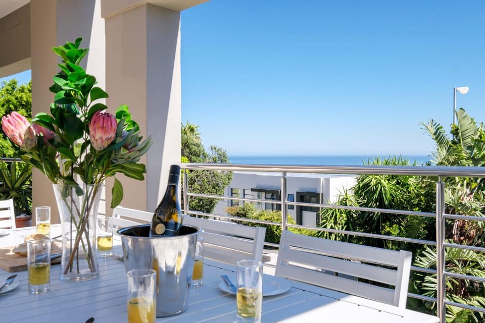 Balcony/Terrace, Dining area, Sea view