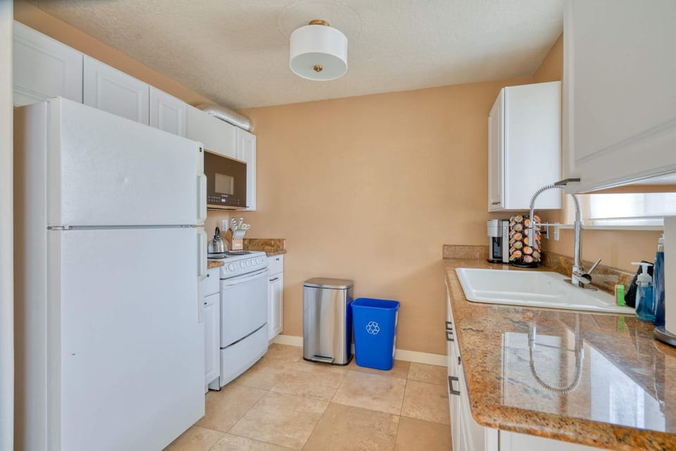 Stay Portland - Adorable Bright 1 Bed Near OHSU Apartment in Portland
