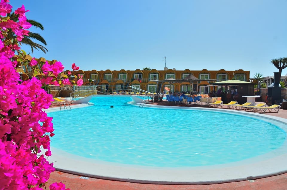Pool view, Swimming pool, Swimming pool