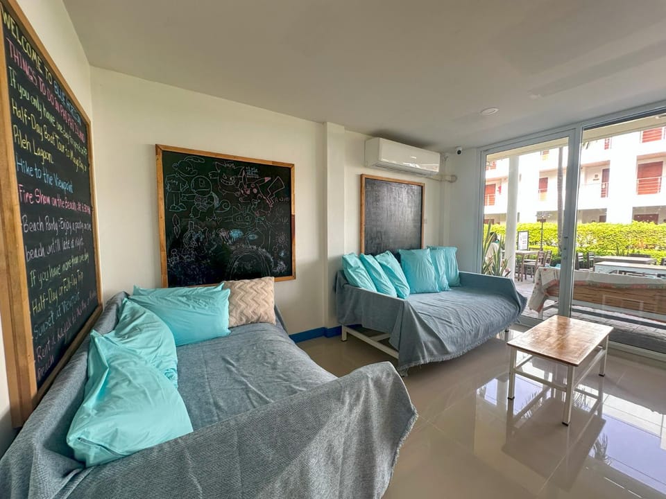 Seating area