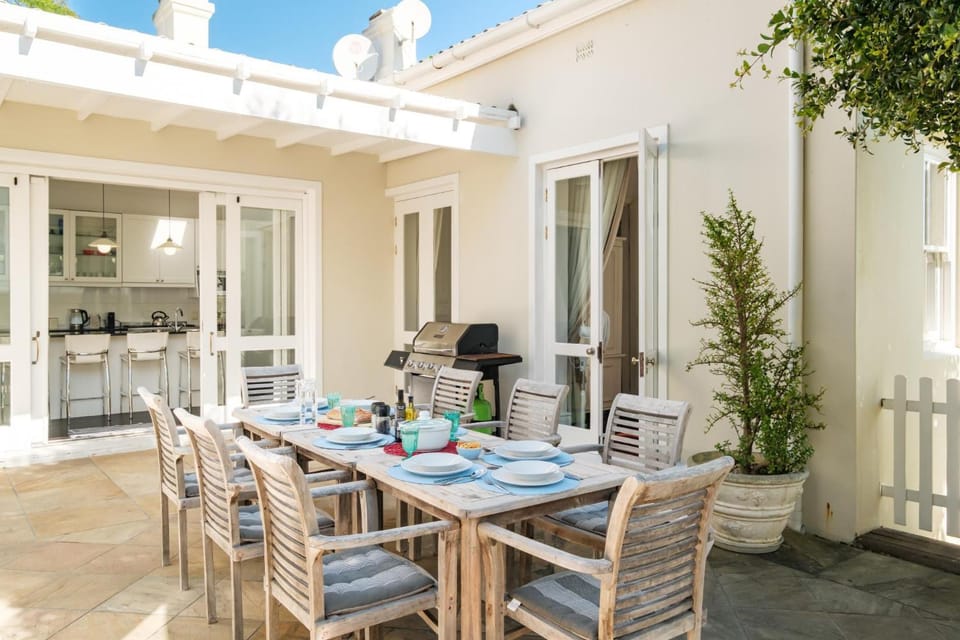 Patio, Balcony/Terrace, Seating area, Dining area