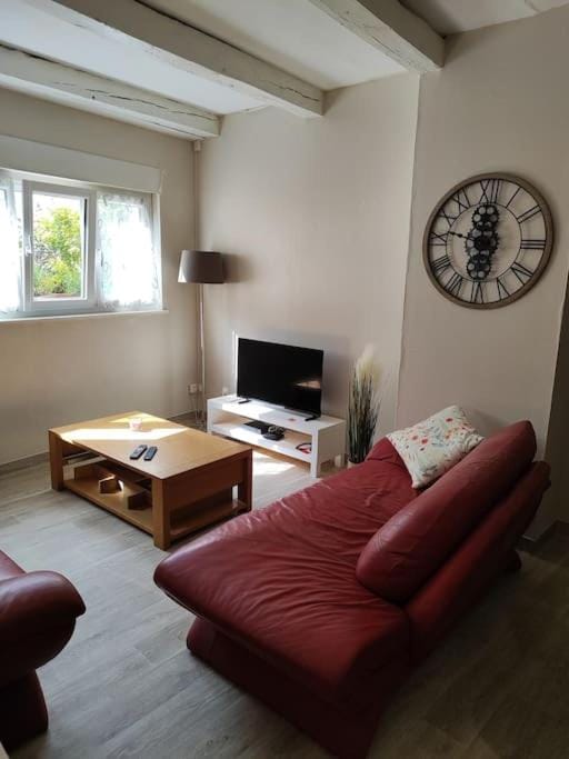 Le sceycolais Appartement spacieux avec terrasse Apartment in Bourgogne-Franche-Comté