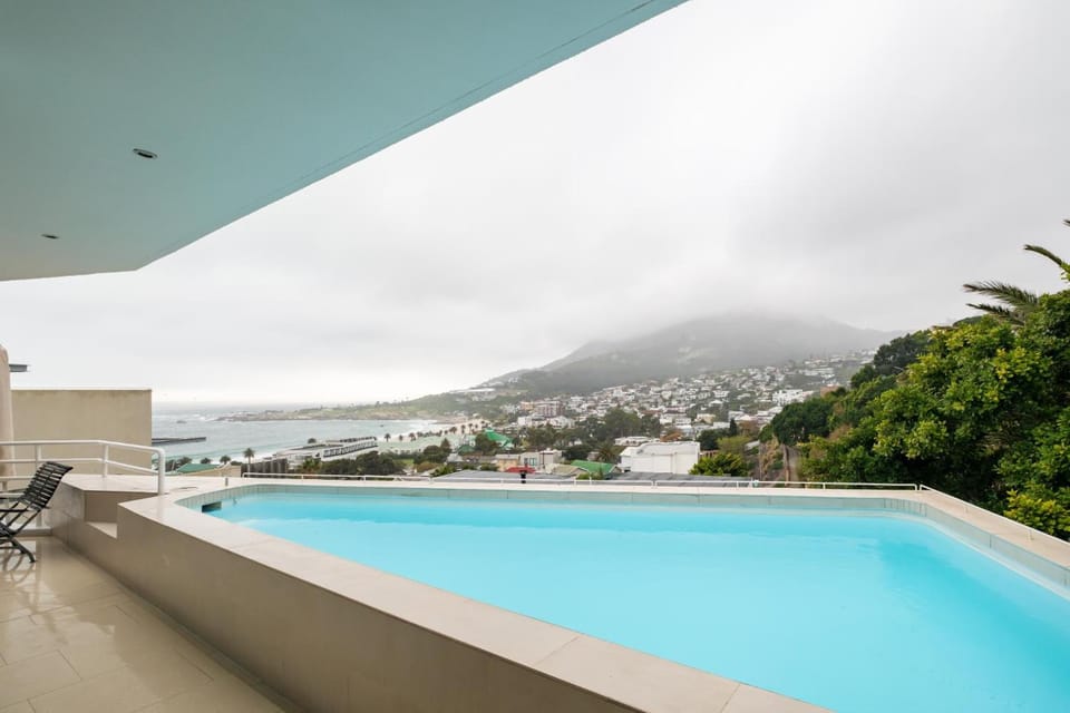 Mountain view, Sea view, Swimming pool