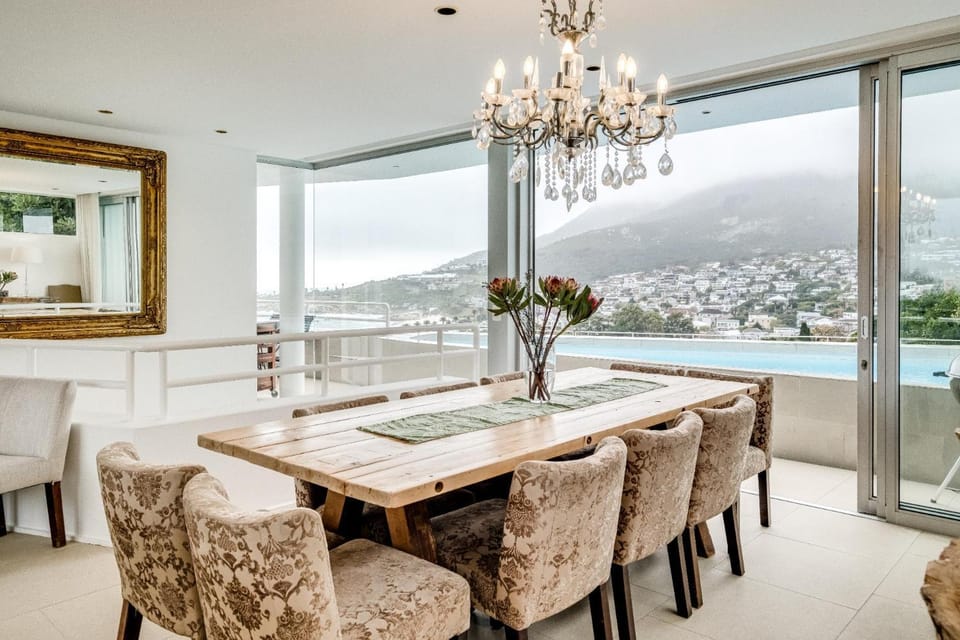 Seating area, Dining area, Mountain view, Pool view