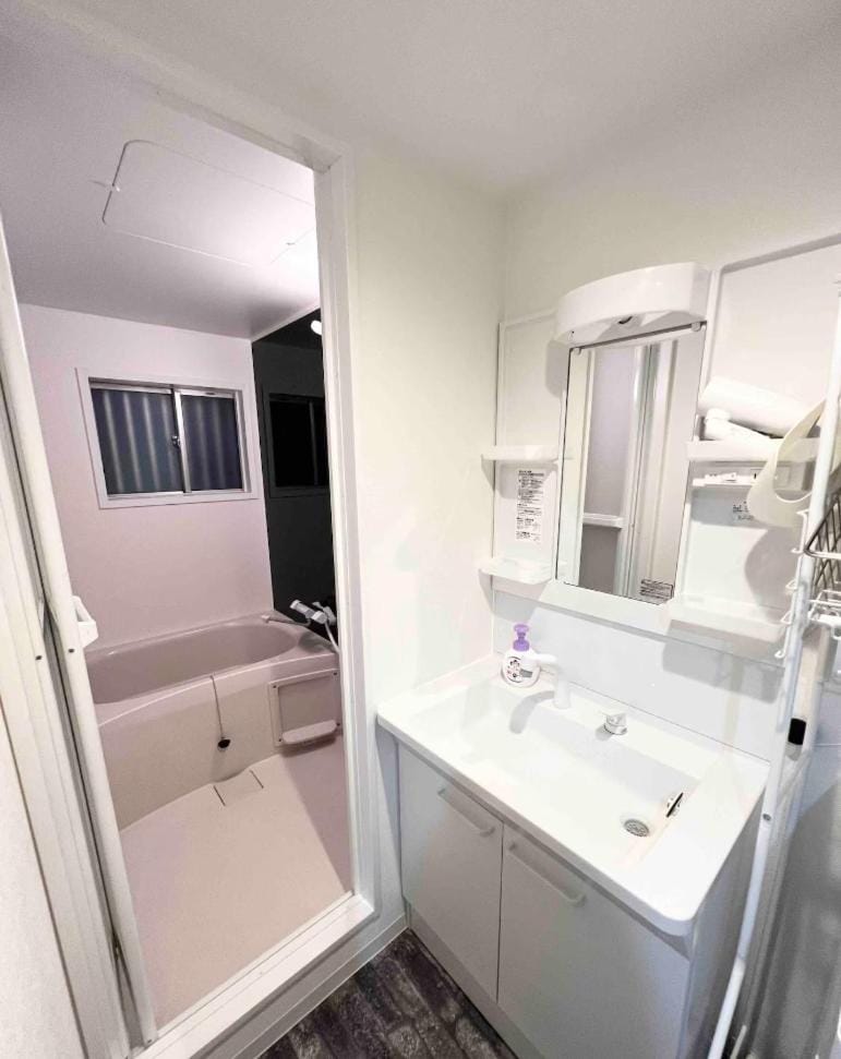 Shower, Bathroom, Bath