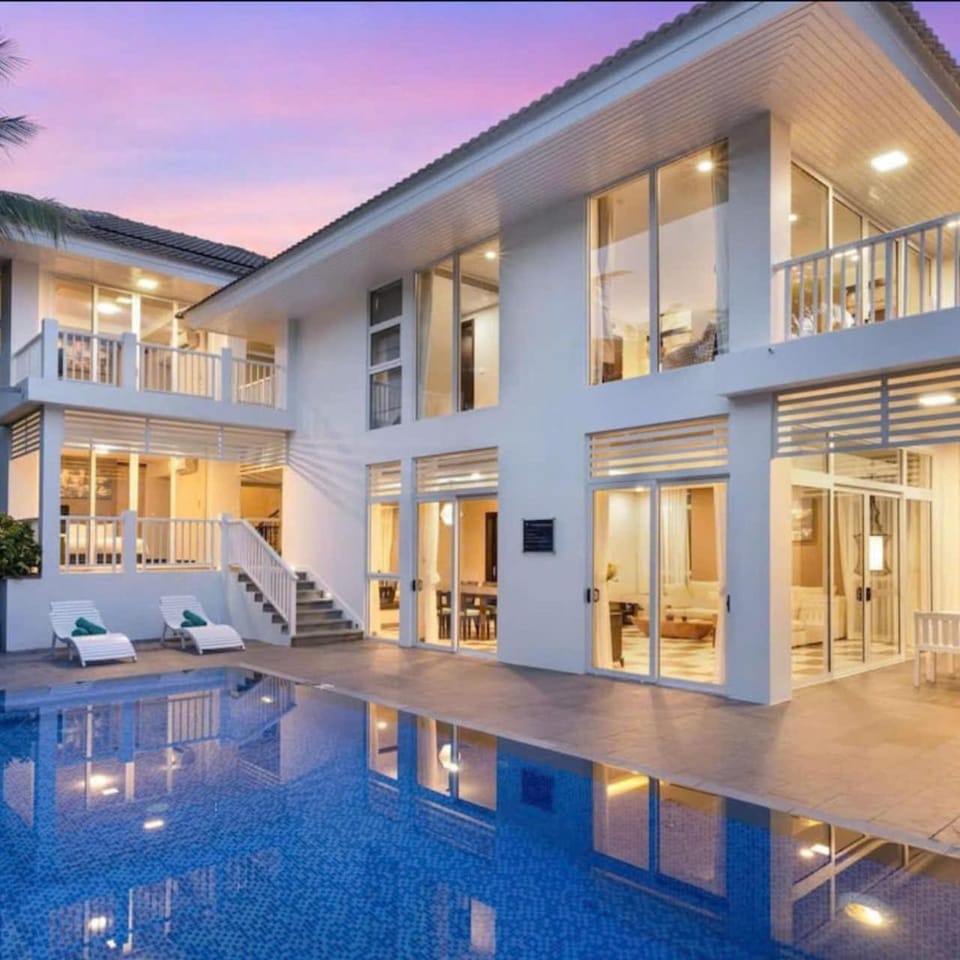 Biệt Thự My Khe beach Da Nang Resort by JT group Villa in Da Nang