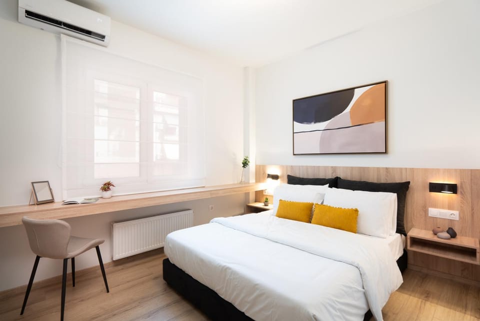 Bed, Bedroom, air conditioner