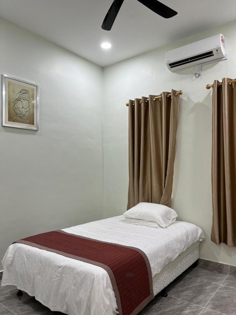 Homestay Tok Abah Mersing House in Mersing
