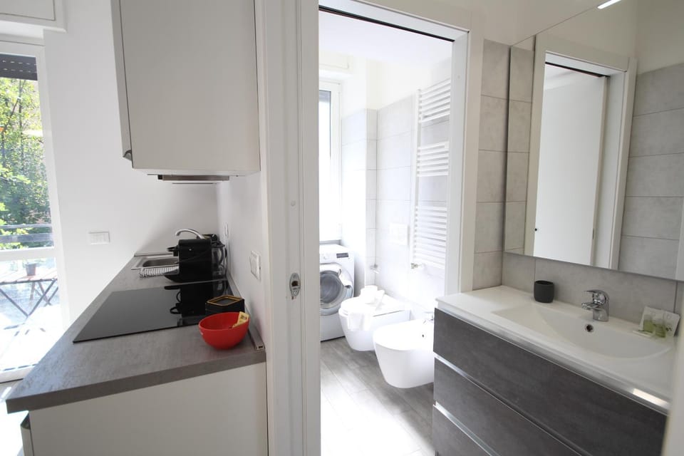 Bathroom, Kitchen or kitchenette