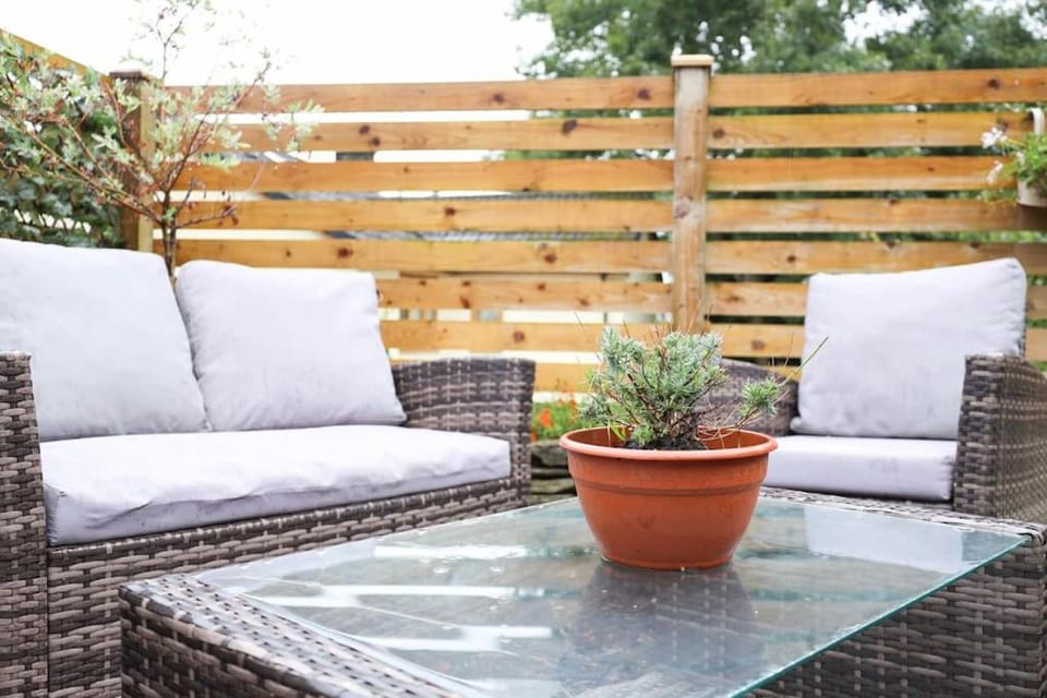 May Cottage, Sofa bed, Garden, Countryside House in Forest of Dean