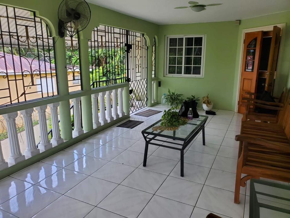 Balcony/Terrace, Seating area