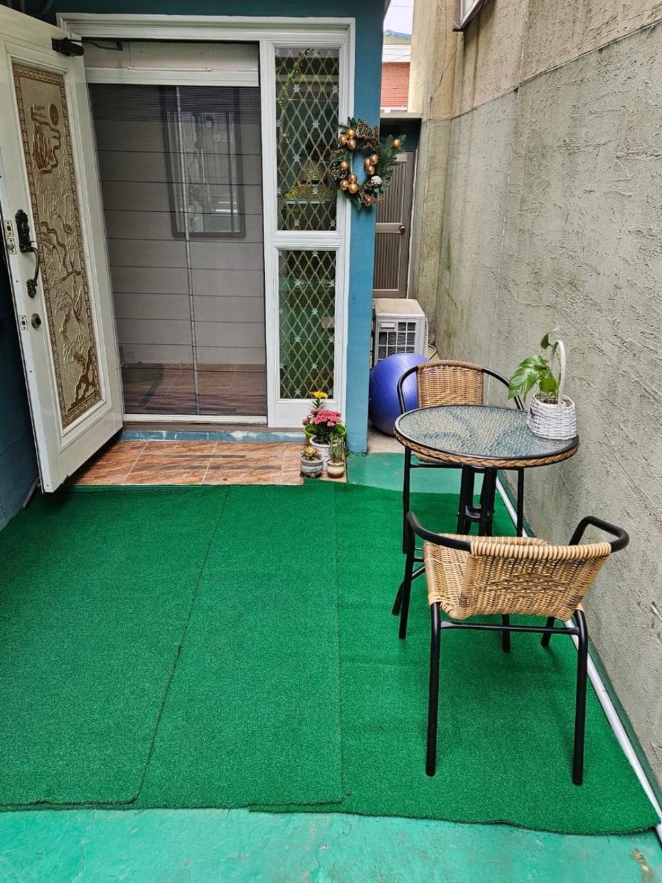 Gwangalli Tahee House Bed and Breakfast in Busan