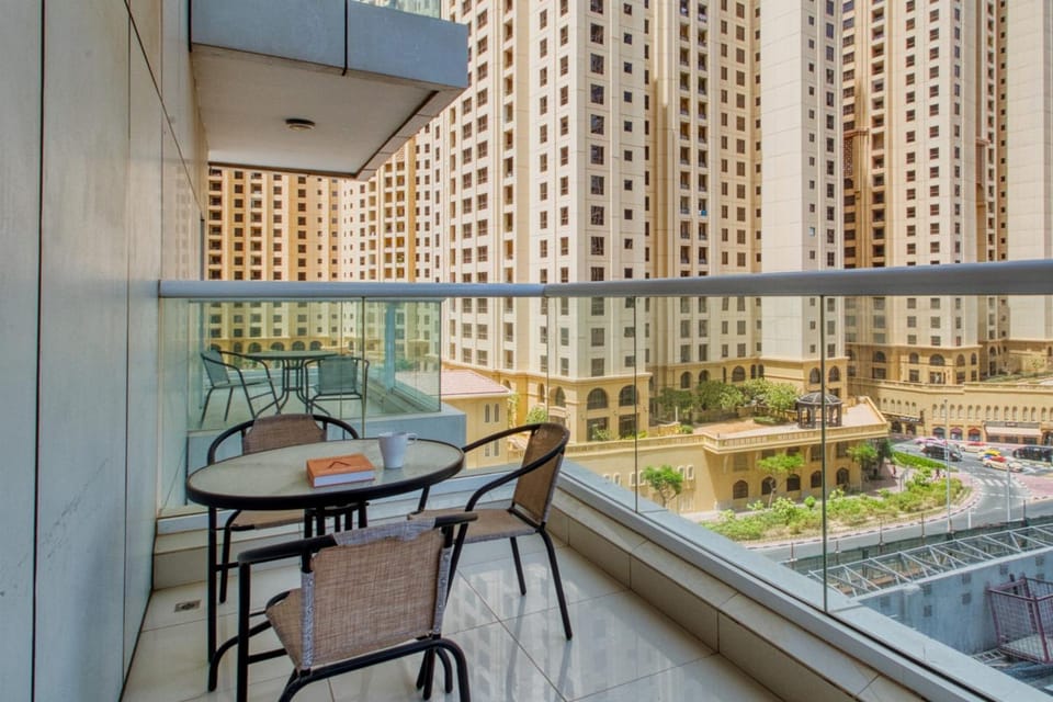 Patio, Balcony/Terrace, Living room, Seating area, City view