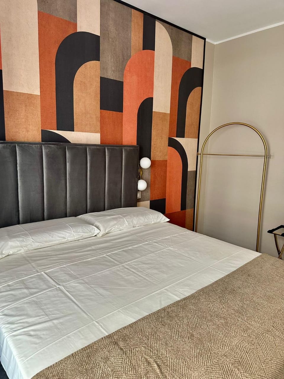 Golden Palm Bed and Breakfast in Bari