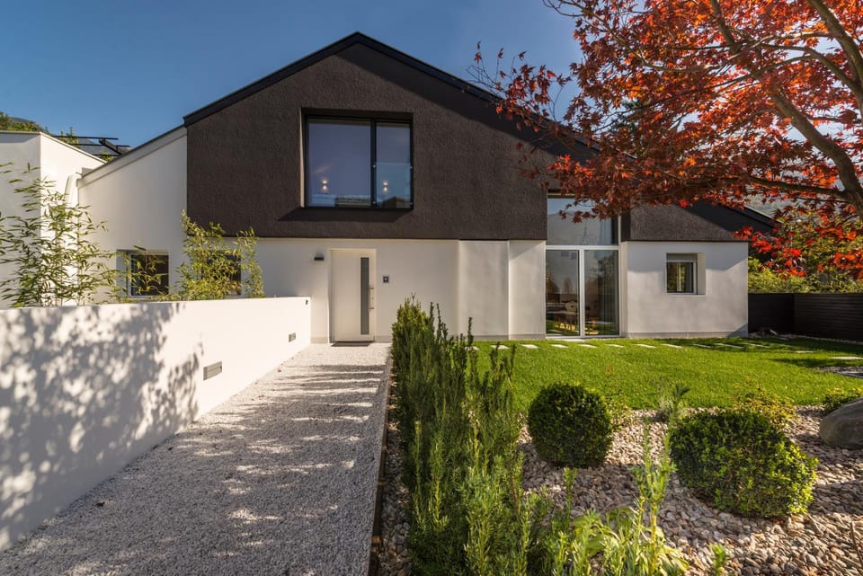 Property building, Garden