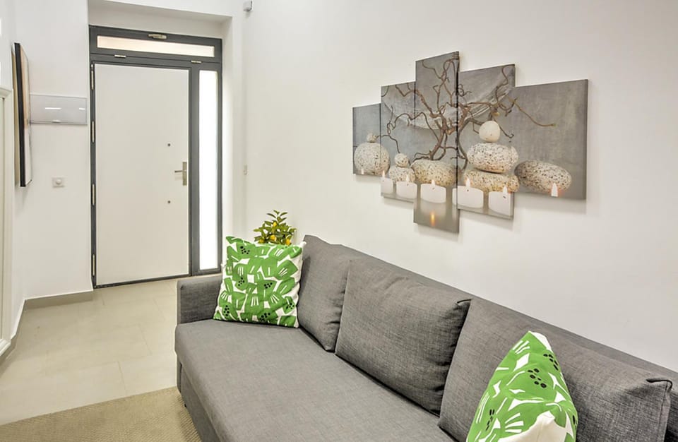 Luminoso Estudio En el Centro Apartment in Seville
