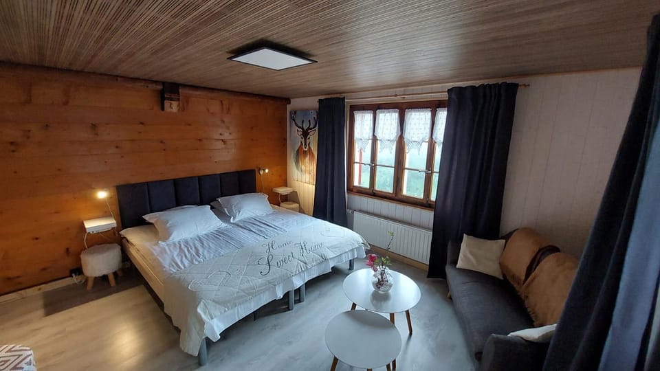 Auberge Restaurant les Aiguilles Rouges Inn in Canton of Valais