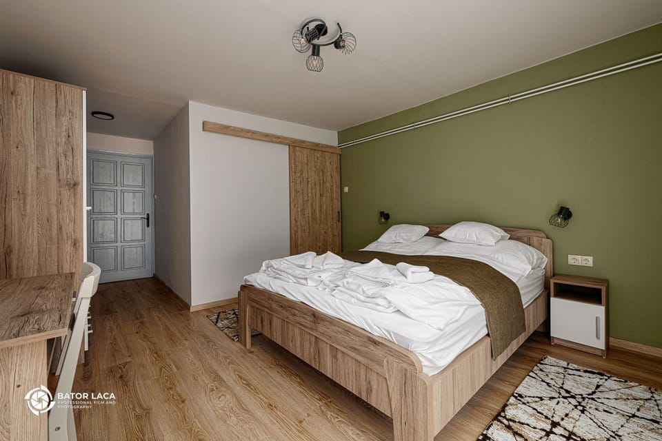 Vadász Étterem és Panzió Bed and Breakfast in Slovakia