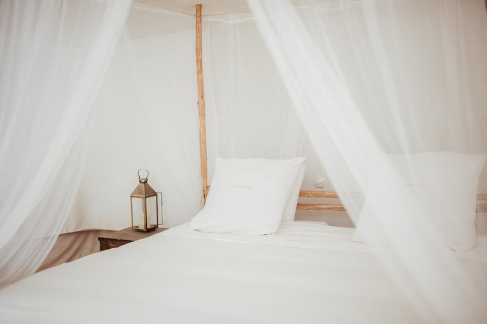 Kam Kam Dunes Luxury tent in Morocco