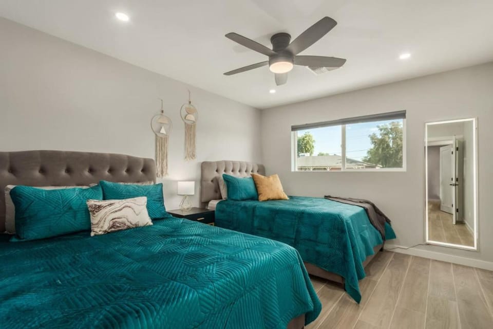 4 Brdm 6 Beds Pool PetsOK Fenced Yard House in Scottsdale