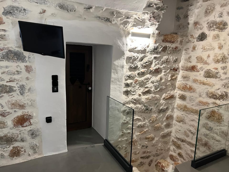 Dome Bed and Breakfast in Peloponnese Region