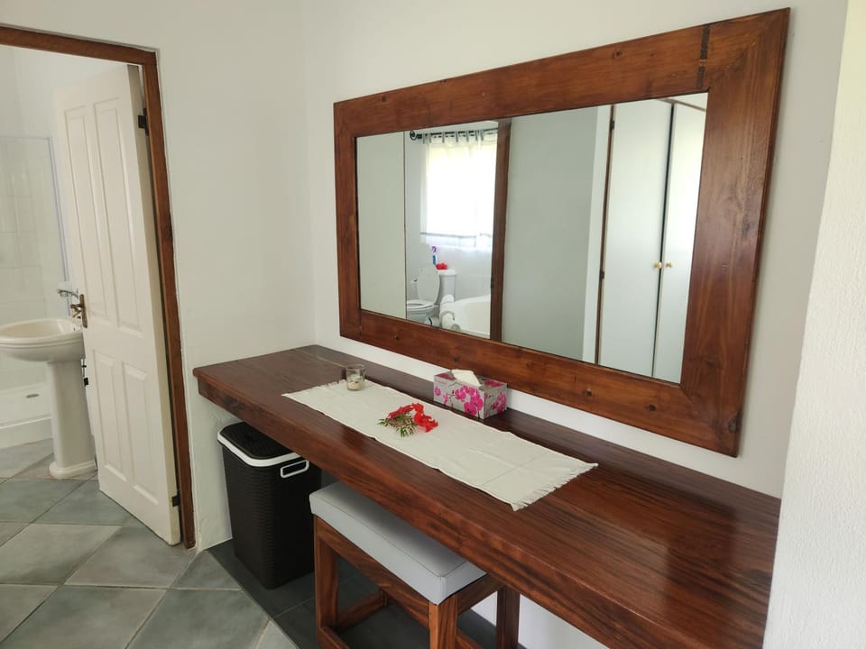 Bathroom, Bedroom