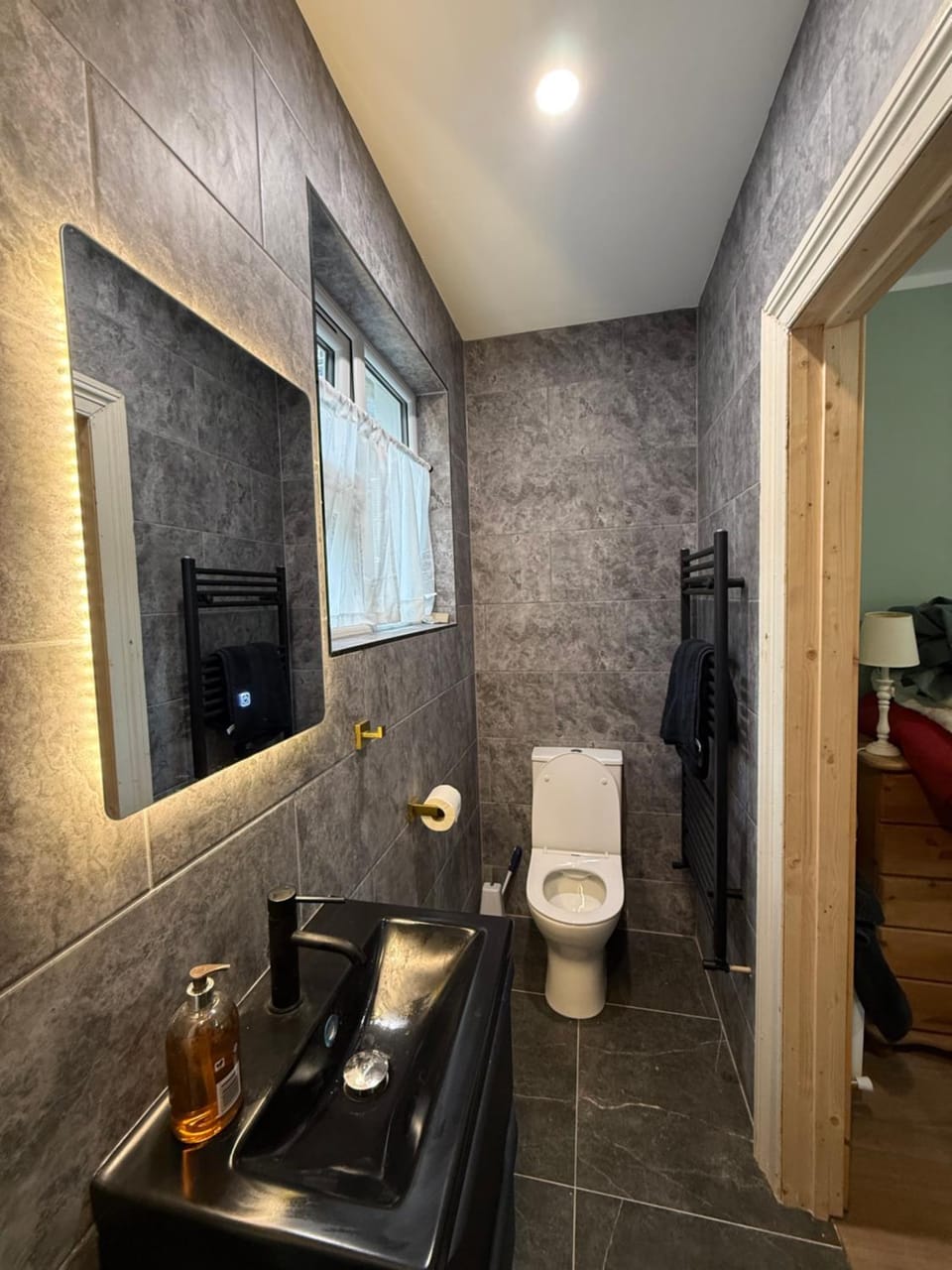 Toilet, Bathroom