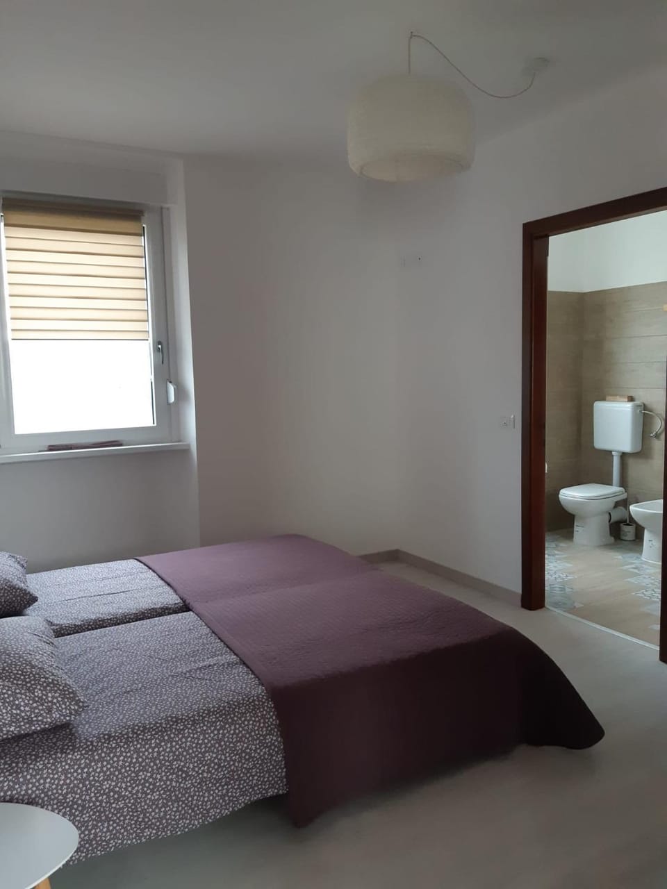 Bed, Bathroom, Photo of the whole room, Bedroom, towels