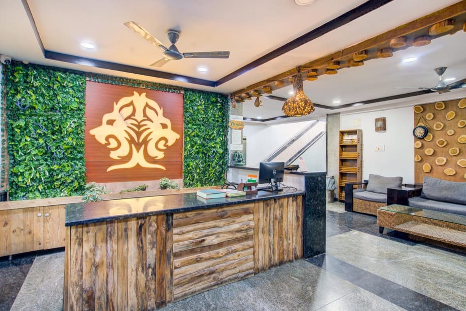 Facade/entrance, Lobby or reception
