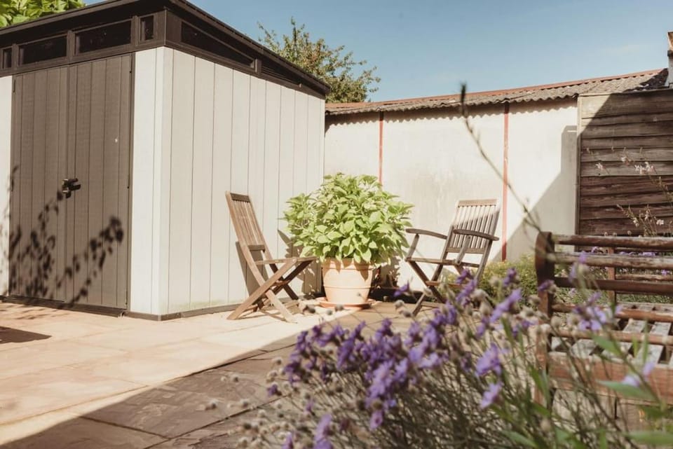 Garden, Garden view