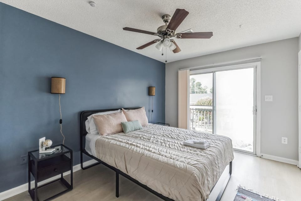 CB 3516-301 Modern Fayetteville Charm Apartment in Fayetteville
