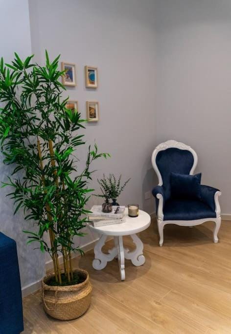 Maison Lisa - NEW stylish central home in Salerno Apartment in Salerno